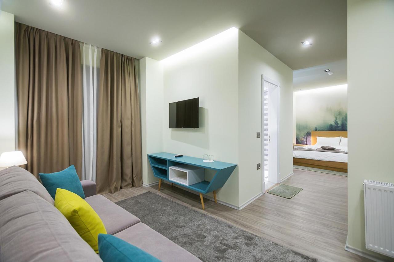 Hotel Regal Корча Екстер'єр фото