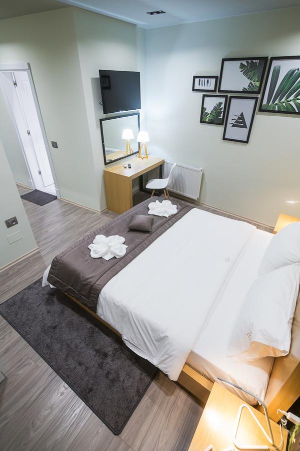 Hotel Regal Корча Екстер'єр фото