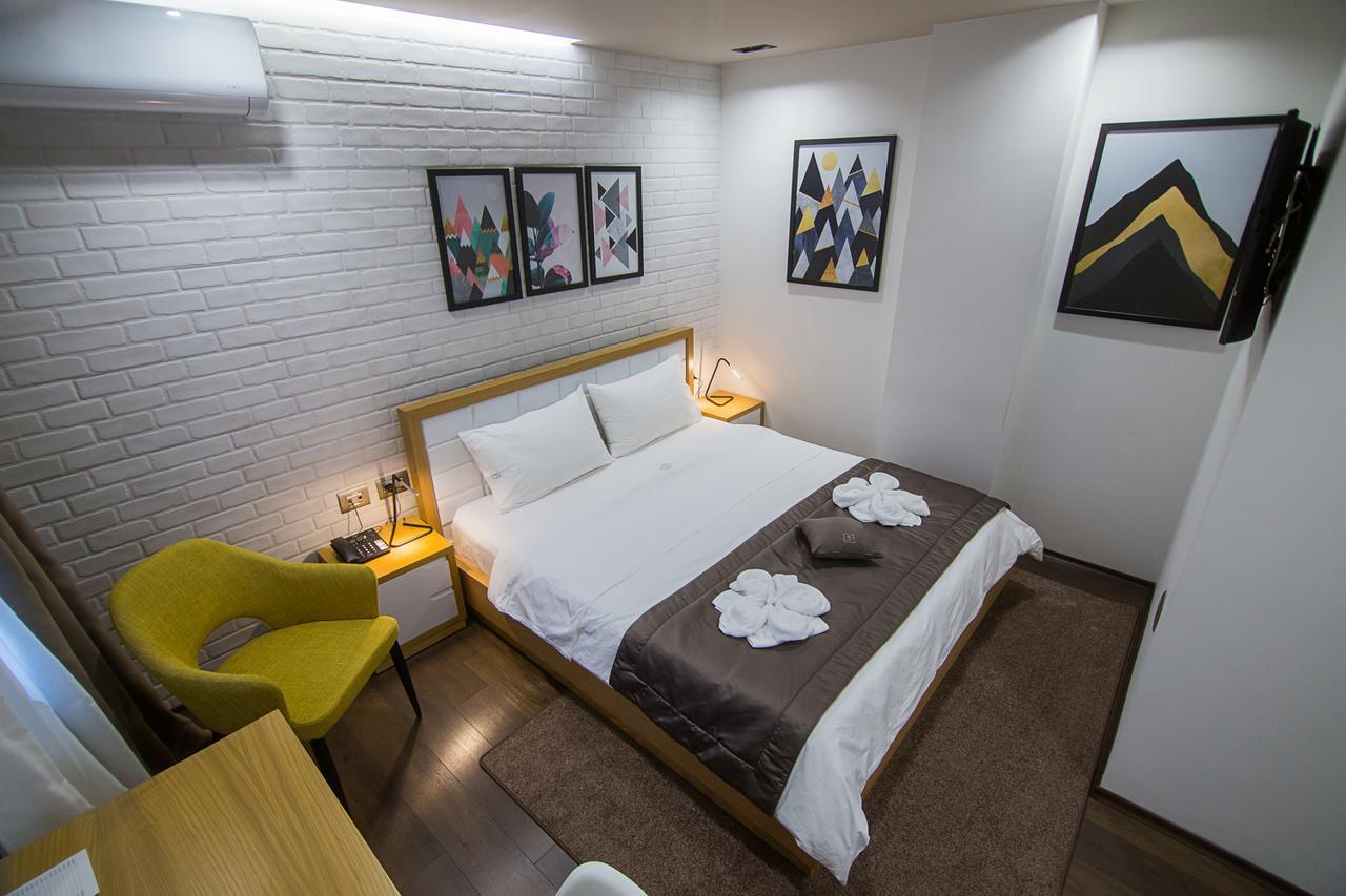 Hotel Regal Корча Екстер'єр фото