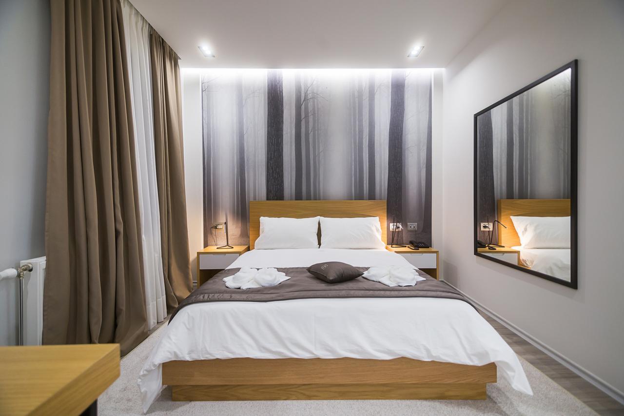 Hotel Regal Корча Екстер'єр фото